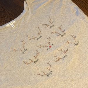 Maurices women’s reindeer tee. Size 2XL. Cute and just in time for Christmas.